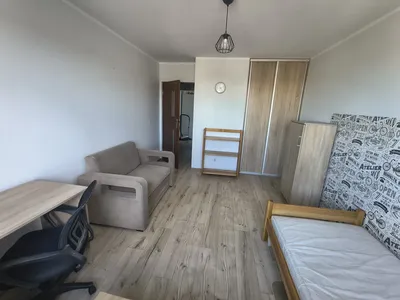 Pokój 15m2, 1500zl z opłatami ul. Świętokrzyska - miniatura 3
