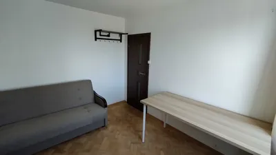 Pokój 10 m2 w 2-pokojowym mieszkaniu - miniatura 2