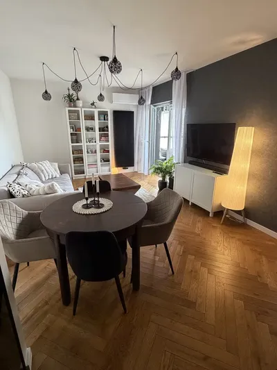 Wynajmę Mieszkanie centrum Lenartowicza Wikana Square 48m wysoki standard miejsce postojowe - miniatura 2
