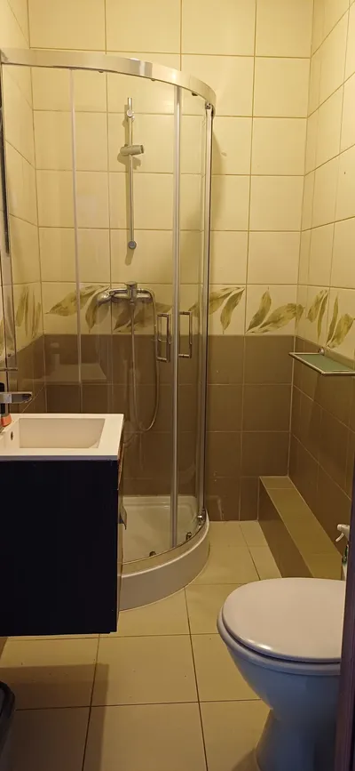 Wynajmę kawalerkę - miniatura 3