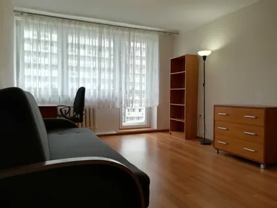 duży pok. 1 os z balkonem K-ce Os. Tysiąclecia