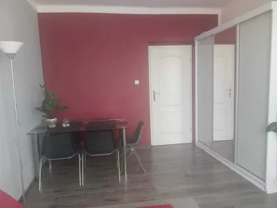 Mieszkanie 2-pokojowe 50m Kapuściska - miniatura 2