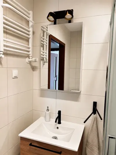ul. Serbska *** mieszkanie po remoncie*** klimatyzacja***duży balkon - miniatura 5