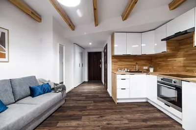 Na PODDASZU w pięknej kamienicy - śliczna kawalerka - ul. Sanocka 27 - miniatura 5
