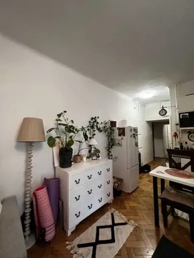 klimatyczne, wyjątkowe,2 pokoje z ogródkiem, Metro St.Bielany - miniatura 4