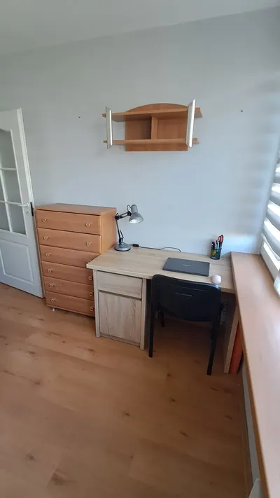 Pokój jednoosobowy od maja Czyżyny/Bieńczyce/ Nowa Huta - miniatura 2
