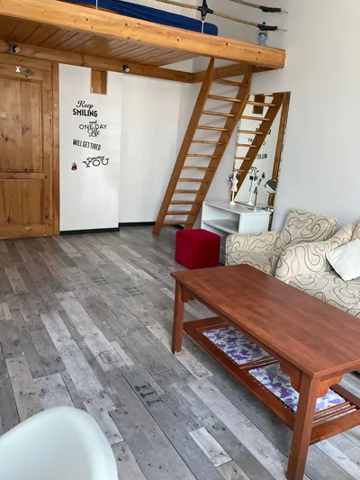 Pokój 23m z antresolą i prywatną łazienką – centrum Szczecina (Plac Grunwaldzki) - miniatura 3