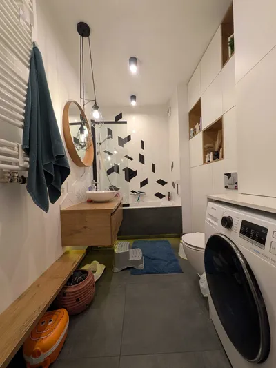 Mieszkanie 55m², 2 pokoje + salon | komórka | 2 miejsca w garażu | klimatyzacja | ul. Dywizjonu 303 62B - miniatura 5
