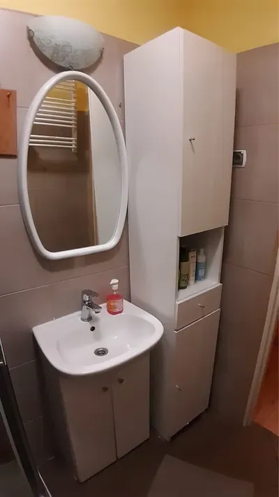 Wynajme pokoj 1-os dla kobiety! - miniatura 4