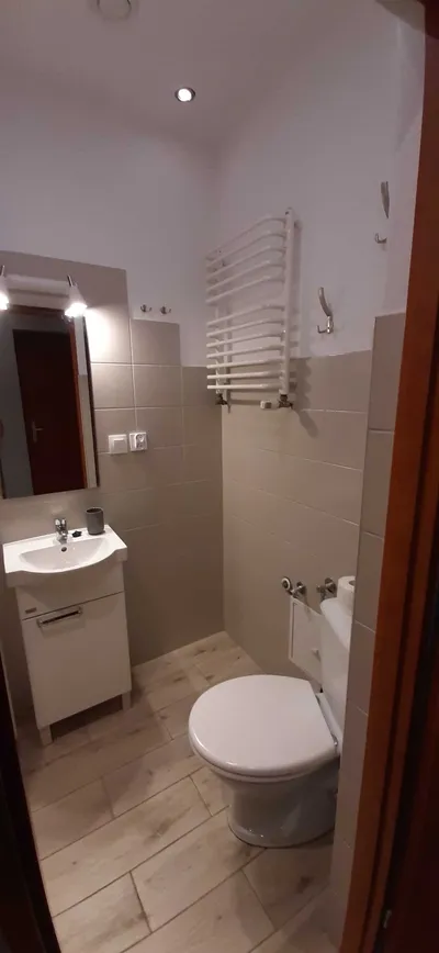 Kawalerka 38 m² | Centrum | Balkon | Bez czynszu administracyjnego - miniatura 4