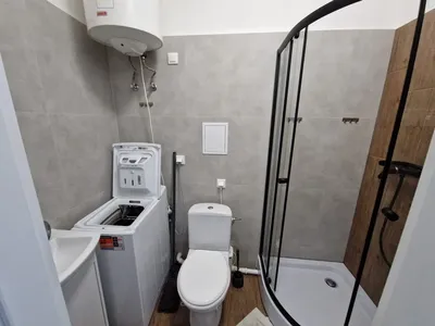 Kawalerka w nowoczesnej kamienicy w samym centrum na trzecim piętrze. - miniatura 5