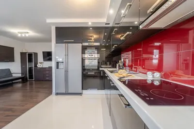 Nowoczesne, przestronne mieszkanie z osobną sypialnią blisko centrum - miniatura 3