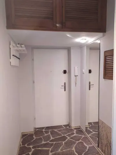 Pokój jednoosobowy, okolice Galerii Kazimierz - miniatura 3