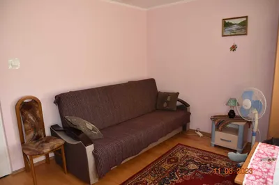 duży pokój dla kobiety / szybki dojazd do AKF, dworca - miniatura 2