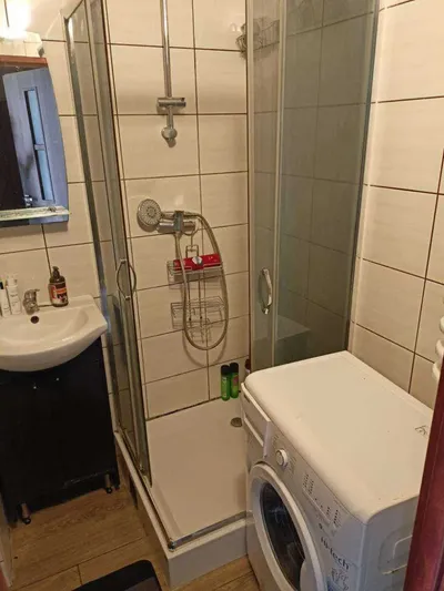 Pokój 1 os. LSM ul. Magdaleny Brzeskiej - bez dodatkowych opłat. WiFi gratis. Dostępny od zaraz. - miniatura 4