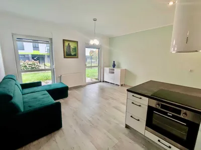 Piękne 3 pok mieszkanie z ogródkiem, garaż, CO, komórka