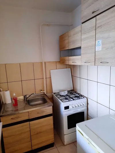 Mieszkanie 2-pokojowe w bardzo dobrej lokalizacji przy ul Dąbrowskiego - miniatura 5