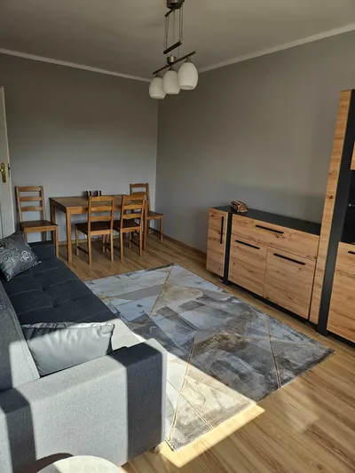 Wynajmę 2 - pokojowe mieszkanie z balkonem na Pogodnie - miniatura 2