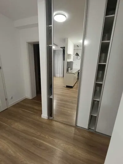 Wynajem mieszkania 50m2 ul. Makuszyńskiego, 2 pokoje, umeblowane - miniatura 4