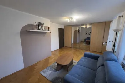 Do wynajęcia w pełni umeblowany pokój w 4-pokojowym mieszkaniu - miniatura 3