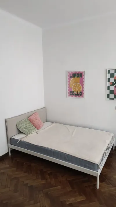 Komfortowy pokój dla studentek - miniatura 3