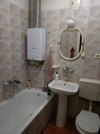 2-pokojowe mieszkanie wraz z parkingiem Brynów-ul. Huberta - miniatura 5