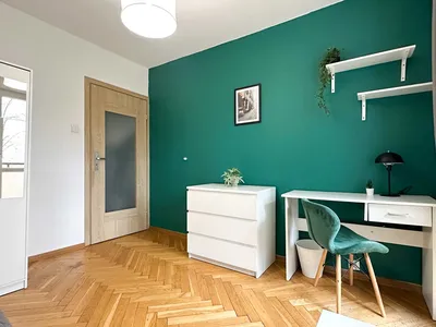 Duży pokój z balkonem Narutowicza Prądnik Serenada 29 Listopada UKEN UR Quattro parking - miniatura 2