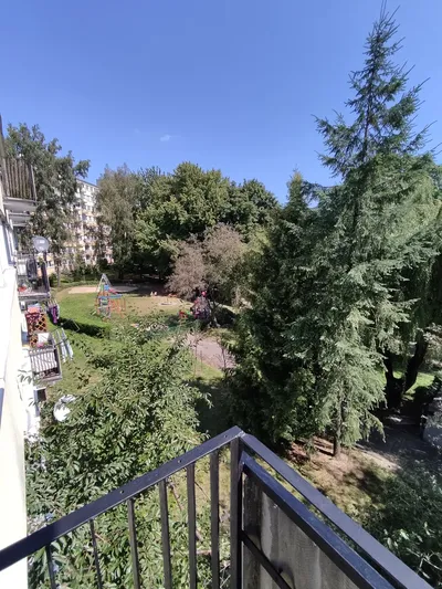 Pokój z balkonem do wynajęcia. - miniatura 3