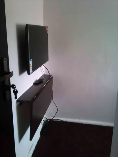 [ul. Rojna 4] - Pokoj (1os) + 32" TV + WiFi [Kaucja 300 PLN]