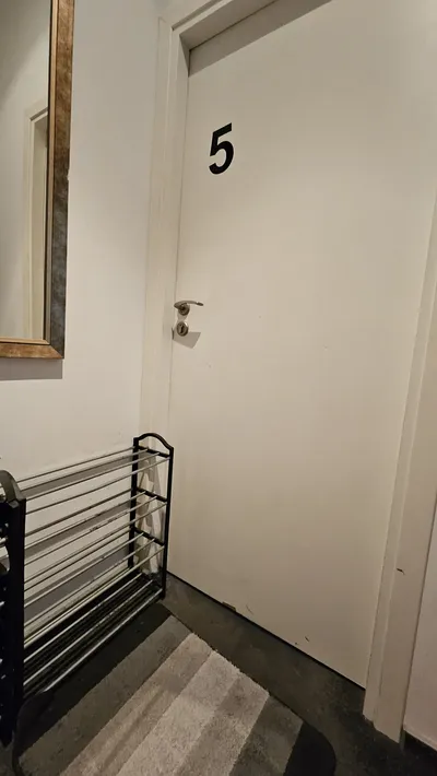 Pokój dla studenta w Katowicach z internetem. - miniatura 5