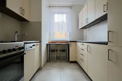 PL / UA / EN | 2 oddzielne pokoje + kuchnia | Ostatnie 8. piętro | Od zaraz