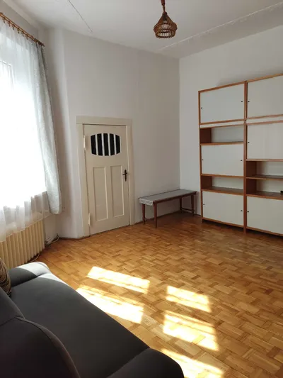 Wynajmę mieszkanie 2 pokojowe 60m w Centrum - miniatura 2