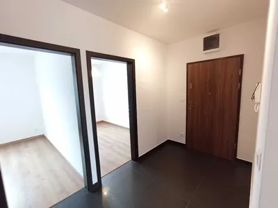 Wynajmę mieszkanie 2 pokje + salon wysoki standard - miniatura 3