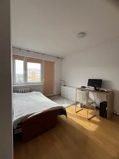 Duży pokój jednoosobowy - miniatura 2