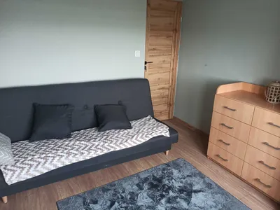 Do wynajęcia mieszkanie 3-pokojowe z balkonem ul. Warszawska 1/3 Rzeszów. Wykończone w dobrym standardzie, kompletnie umeblowane oraz wyposażone. - miniatura 2