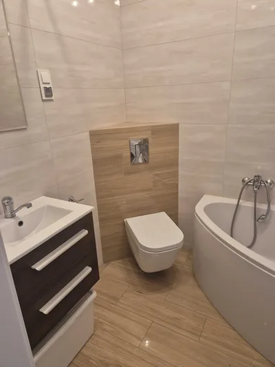 Wynajmę mieszkanie 2p + mp ul. Zalewskiego Zalew Zemborzycki - miniatura 4