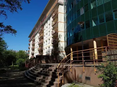 Kawalerka w apartamentowcu nad Wartą, super lokalizacja.