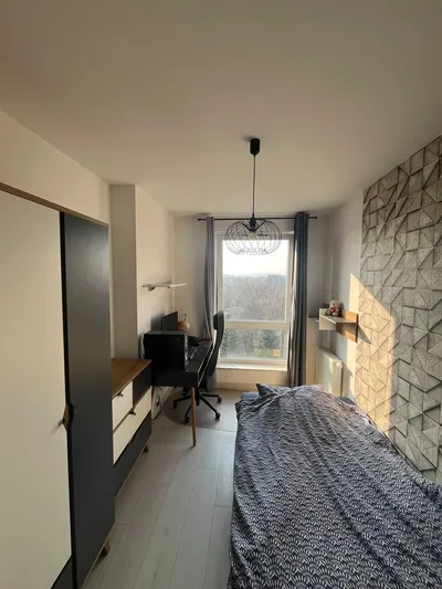 Pokój na wynajem/ Mały Płaszów Myśłiwska 66 [2 łazienki 4 pokoje balkon]