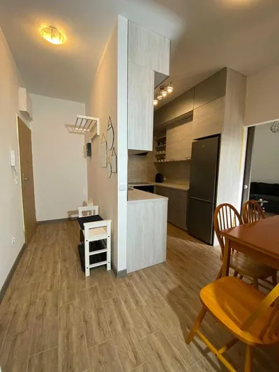 MAŚLICE , 2 pokojowe mieszkanie ,2 miejsca postojowe w cenie. - miniatura 3