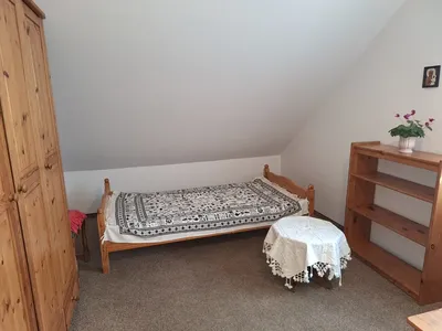 Pokój jednoosobowy. Całkowity koszt 1150 - miniatura 3