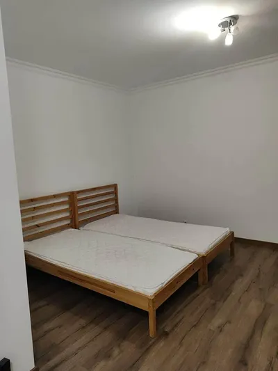 Wynajmę pokój z balkonem ul. Popiełuszkii - miniatura 2