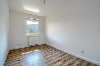 3 OSOBNE pokoje z balkonem | CENTRUM, SkyRes - miniatura 5