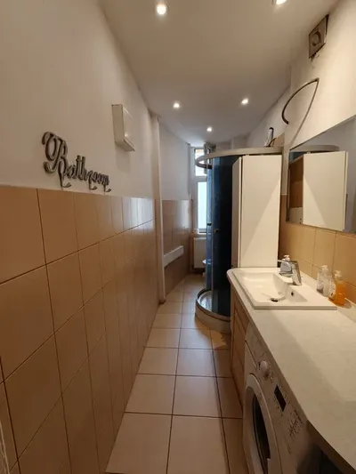 Wynajmę dwa pokoje w mieszkaniu pięciopokojowym - miniatura 3