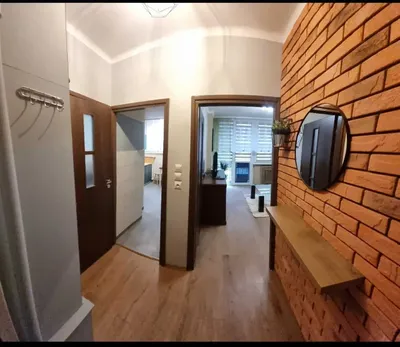Duża kawalerka w samym centrum z ogrzewaniem miejskim - miniatura 2