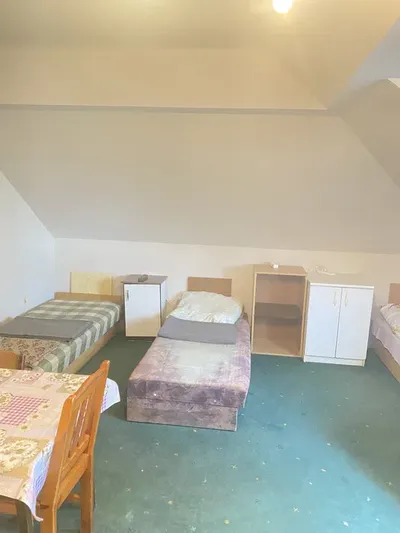 Wynajmę pokój czteroosobowy Warszawa Targówek, Zacisze.