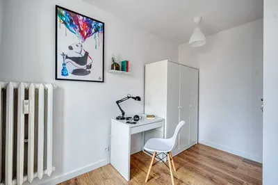 Pokój w czteropokojowym mieszkaniu na zielonej Ochocie - ul. Gorlicka, niedaleko WUMu - miniatura 2