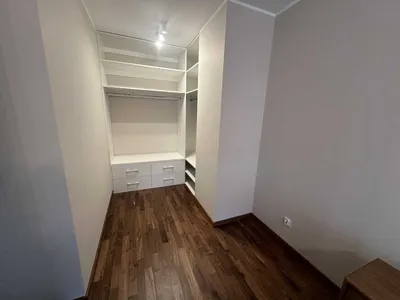 Do wynajęcia 3 pokojowy apartament przy ul. Ks. Witolda Wrocław - Stare Miasto - miniatura 4