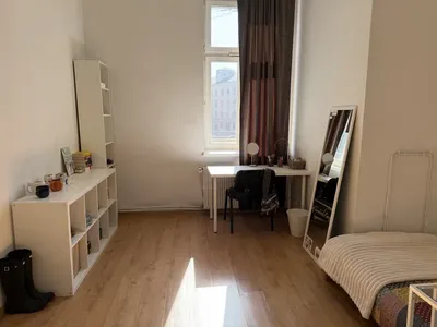 pokój dla dziewczyny w centrum Krakowa