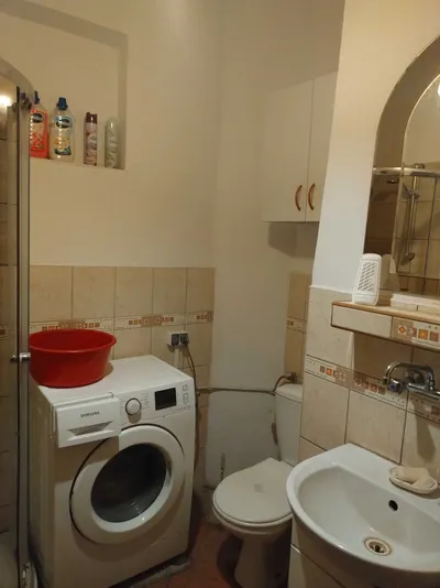 Pokój jednoosobowy polecam - miniatura 5