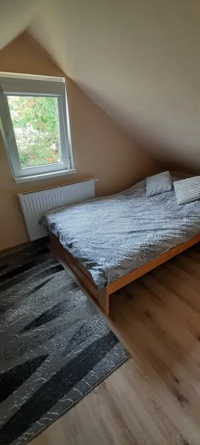 Pokój wolny od zaraz z miejscem parkingowym - miniatura 3